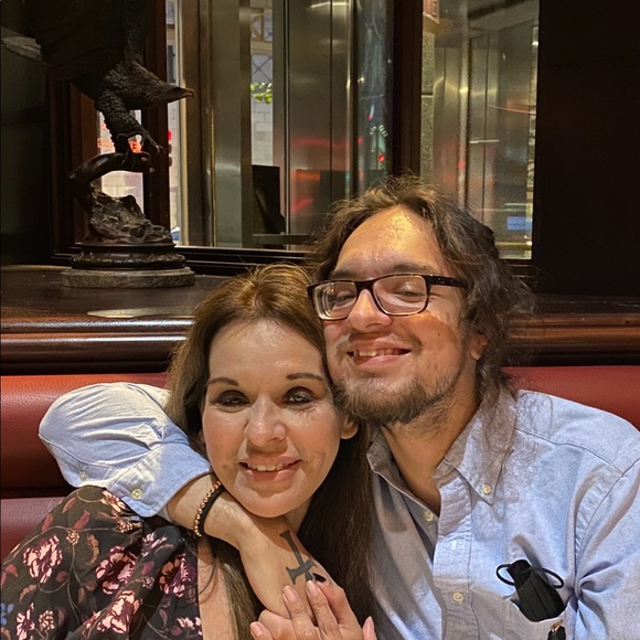 Meet your Posher, Elsa & my Bestie Randi!🥰 - Picture 10 of 14